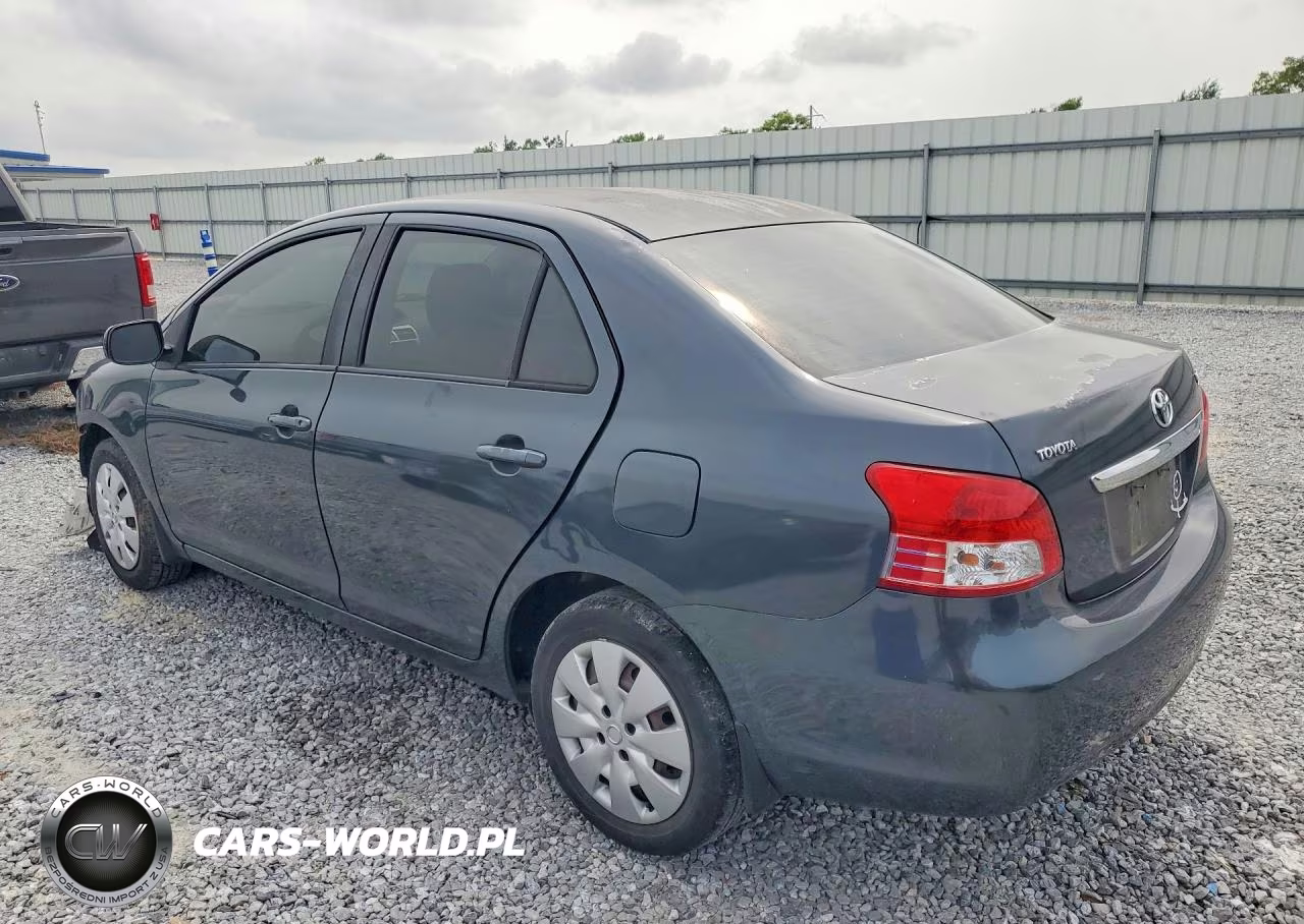 2007 Toyota Yaris Base VIN:JTDBT923571048450 - 2