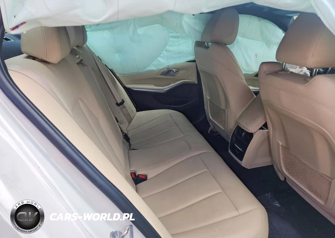 2021 BMW 330I VIN:3MW5R1J04M8B83721 - 10