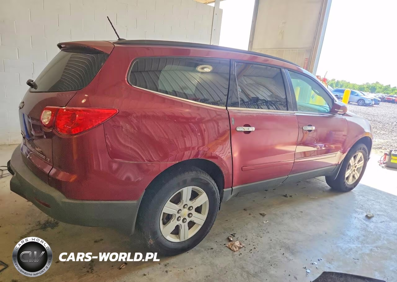 2010 Chevrolet Traverse Lt VIN:1GNLRFED3AS143250 - 3