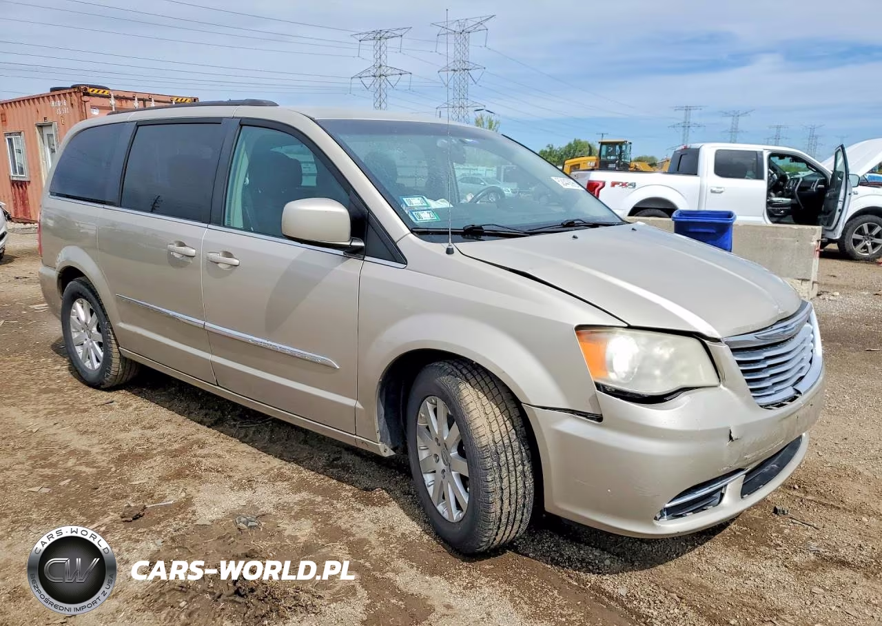 2015 Chrysler Town & Country Touring VIN:2C4RC1BG0FR553969 - 4