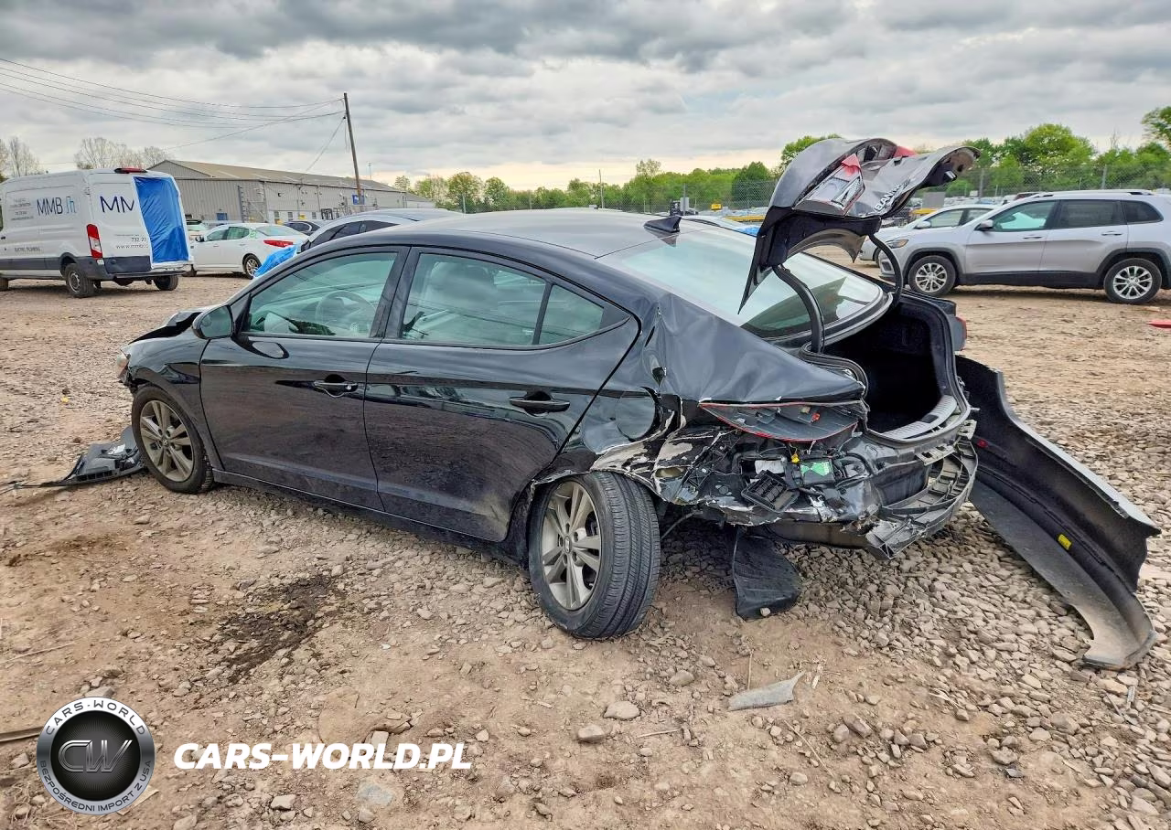 2018 Hyundai Elantra Sel VIN:5NPD84LF1JH395229 - 2