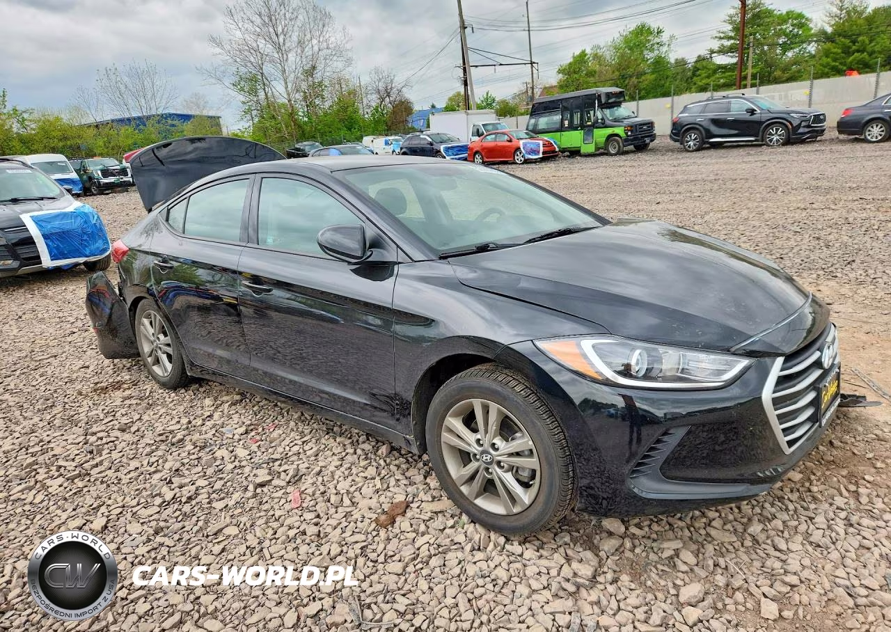 2018 Hyundai Elantra Sel VIN:5NPD84LF1JH395229 - 4