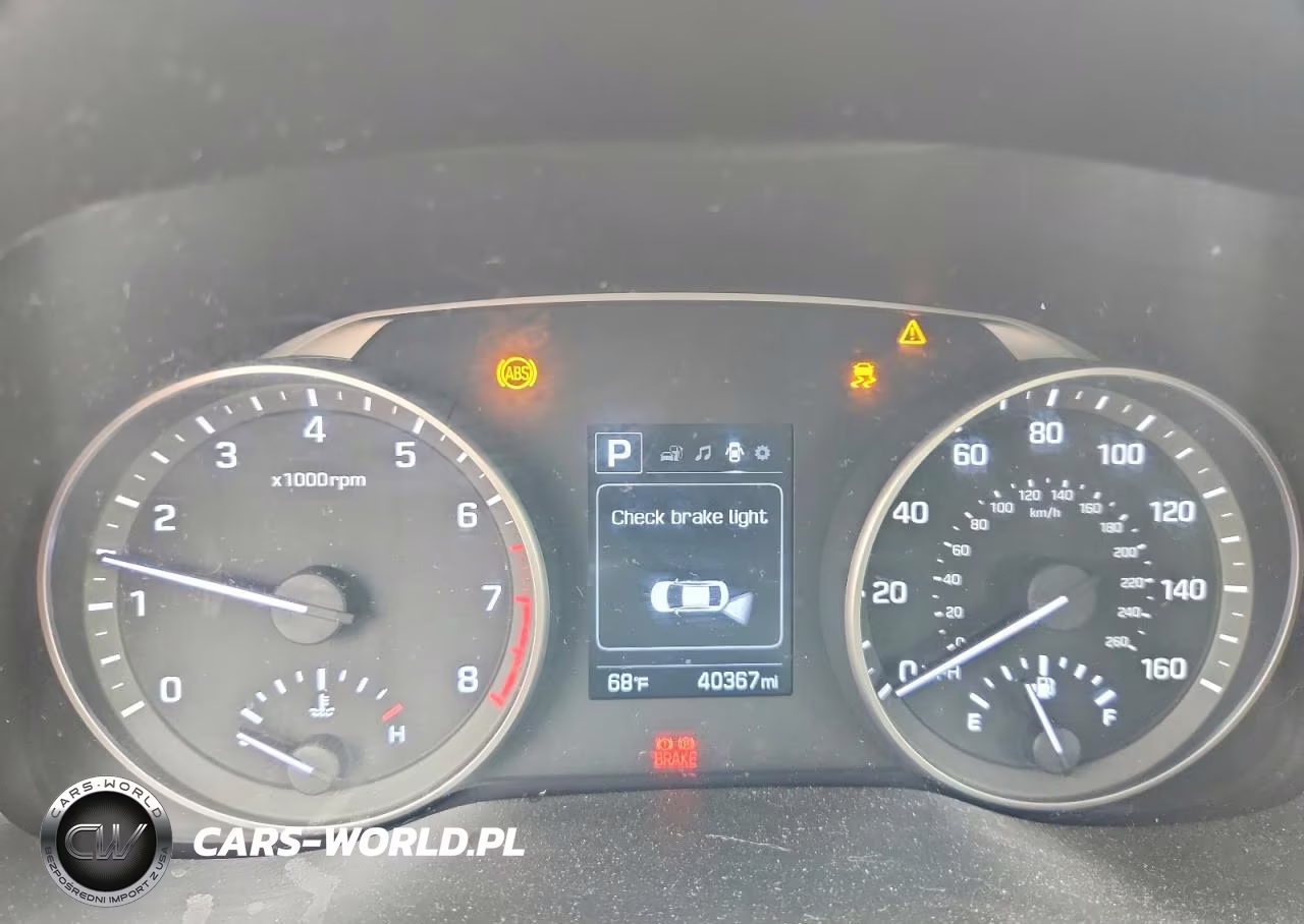 2018 Hyundai Elantra Sel VIN:5NPD84LF1JH395229 - 9