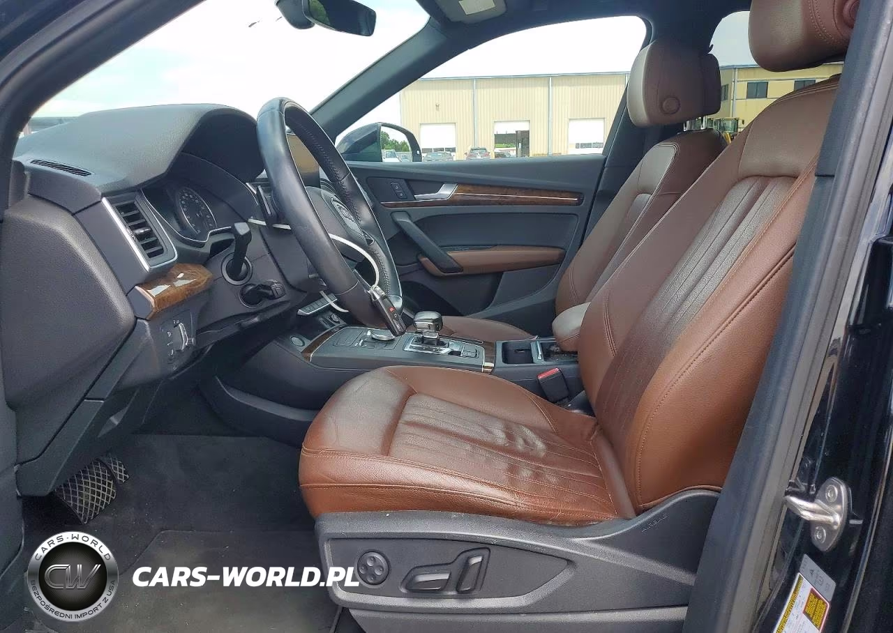 2018 Audi Q5 Premium VIN:WA1ANAFY0J2119630 - 7