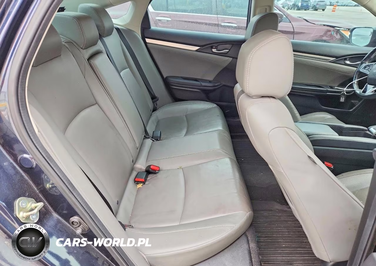 2020 Honda Civic Touring VIN:19XFC1F9XLE005375 - 10