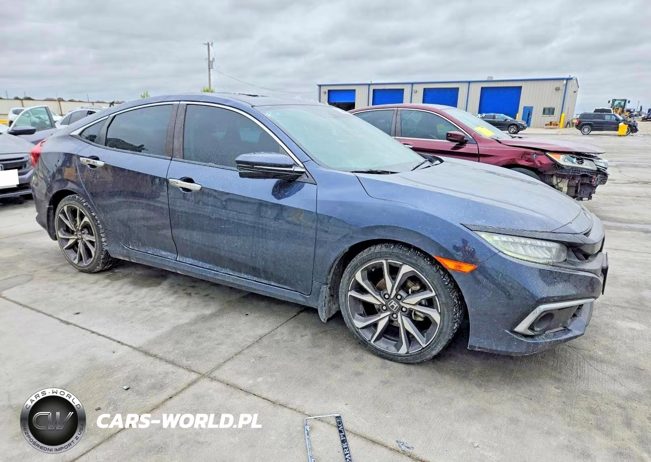 2020 Honda Civic Touring VIN:19XFC1F9XLE005375 - 4