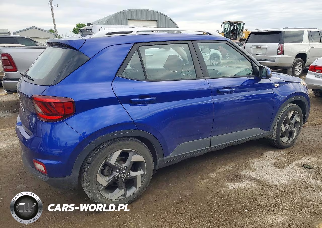 2021 Hyundai Venue Sel VIN:KMHRC8A32MU098867 - 3