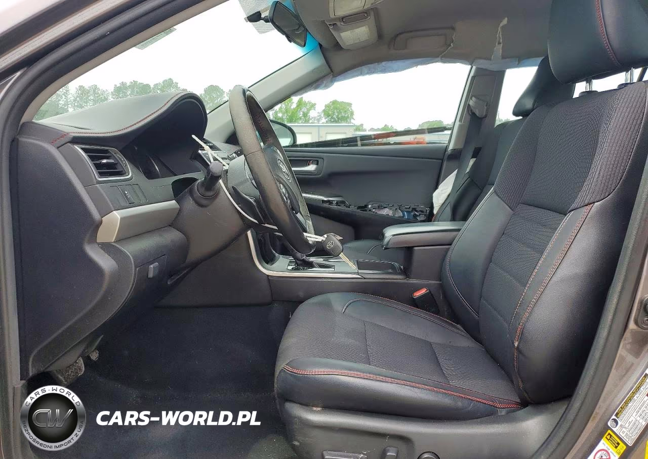 2017 Toyota Camry Se VIN:4T1BF1FKXHU640772 - 7