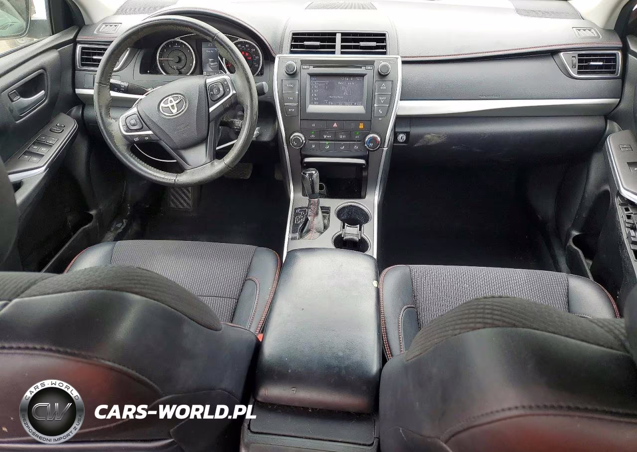 2017 Toyota Camry Se VIN:4T1BF1FKXHU640772 - 8
