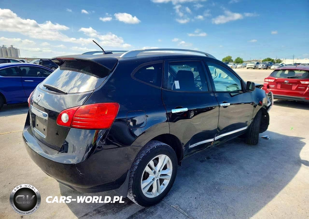 2015 Nissan Rogue Select S VIN:JN8AS5MT5FW164158 - 3