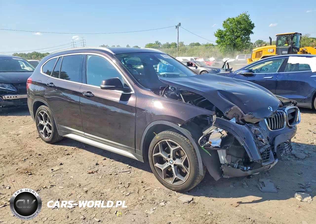 2018 BMW X1 xDrive28I VIN:WBXHT3C31J5L33719 - 4
