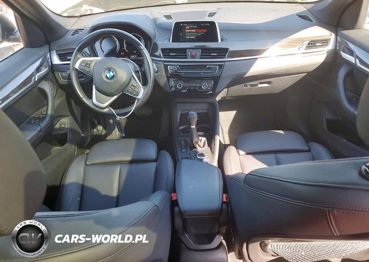 2018 BMW X1 xDrive28I VIN:WBXHT3C31J5L33719 - 8