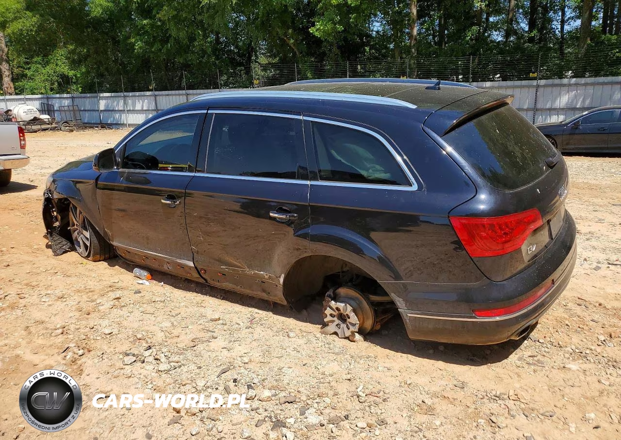 2015 Audi Q7 Premium Plus VIN:WA1LGAFE6FD008715 - 2