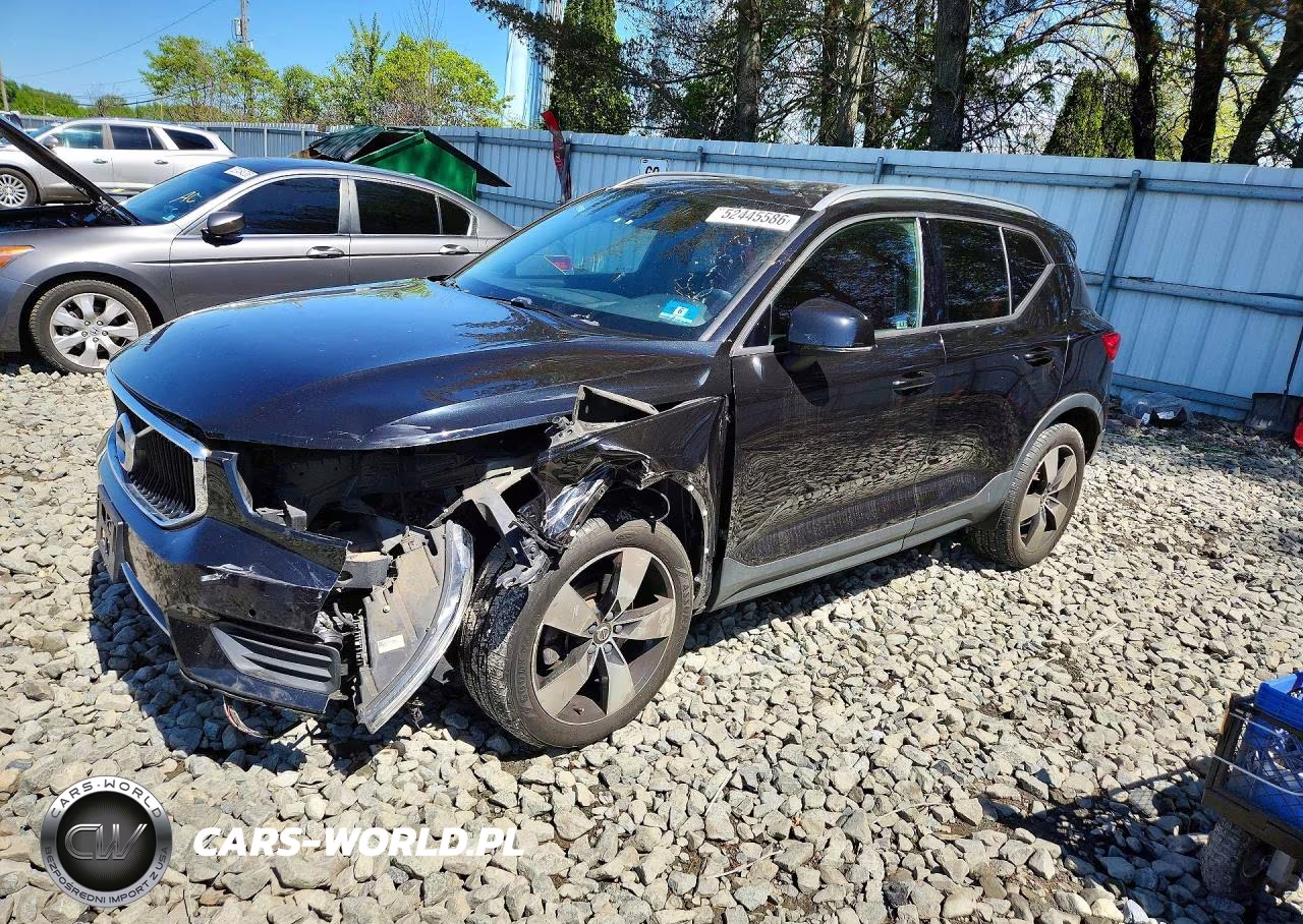 2019 Volvo Xc40 T5 Momentum