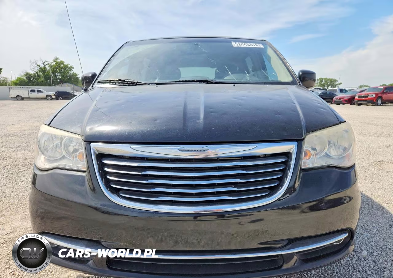 2015 Chrysler Town & Country VIN:2C4RC1BG5FR589172 - 5