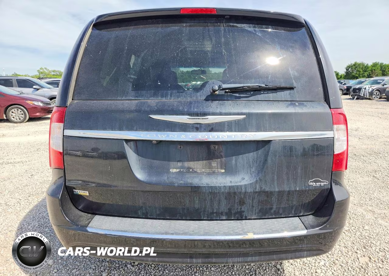 2015 Chrysler Town & Country VIN:2C4RC1BG5FR589172 - 6