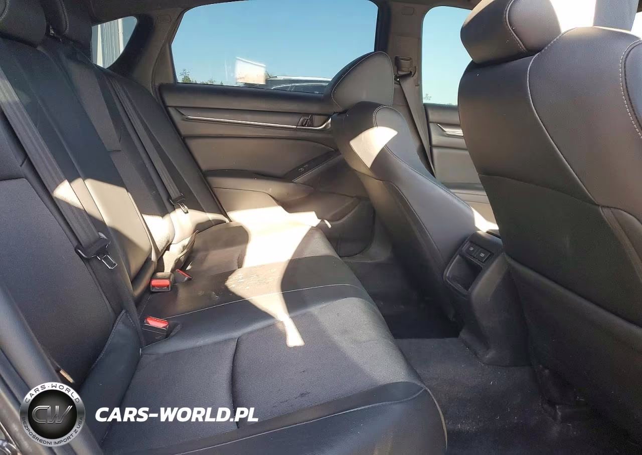 2022 Honda Accord Sport VIN:1HGCV1F35NA087855 - 10