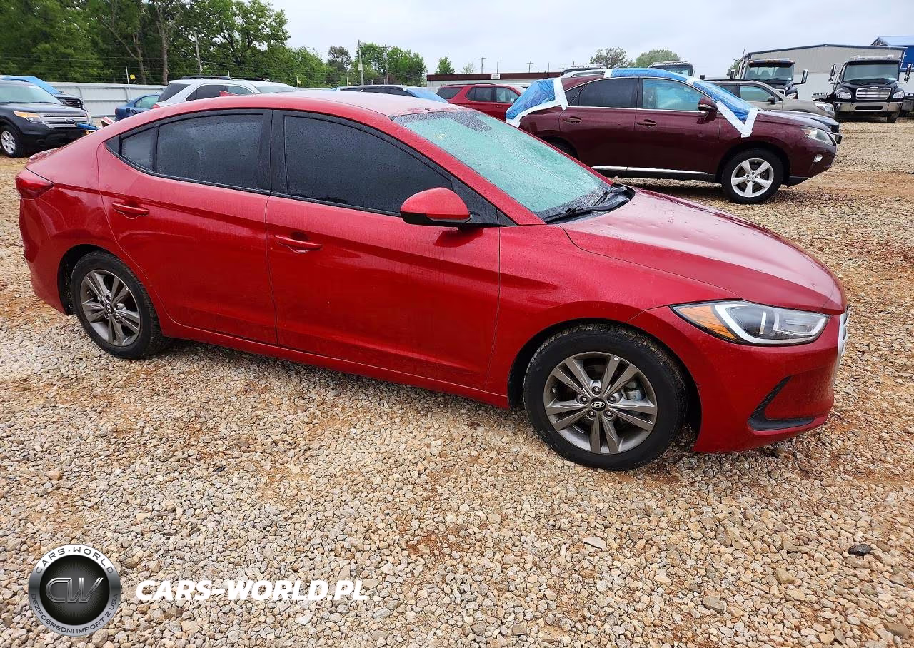 2018 Hyundai Elantra Sel VIN:5NPD84LF7JH339425 - 4