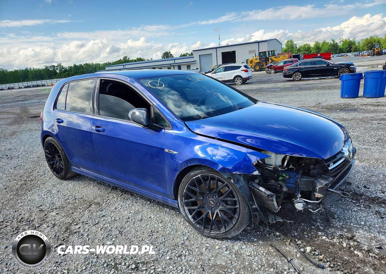 2015 Volkswagen Golf R VIN:WVWLF7AU3FW210975 - 4
