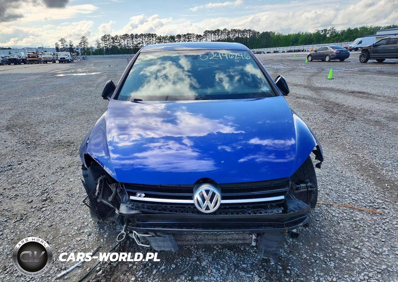 2015 Volkswagen Golf R VIN:WVWLF7AU3FW210975 - 5