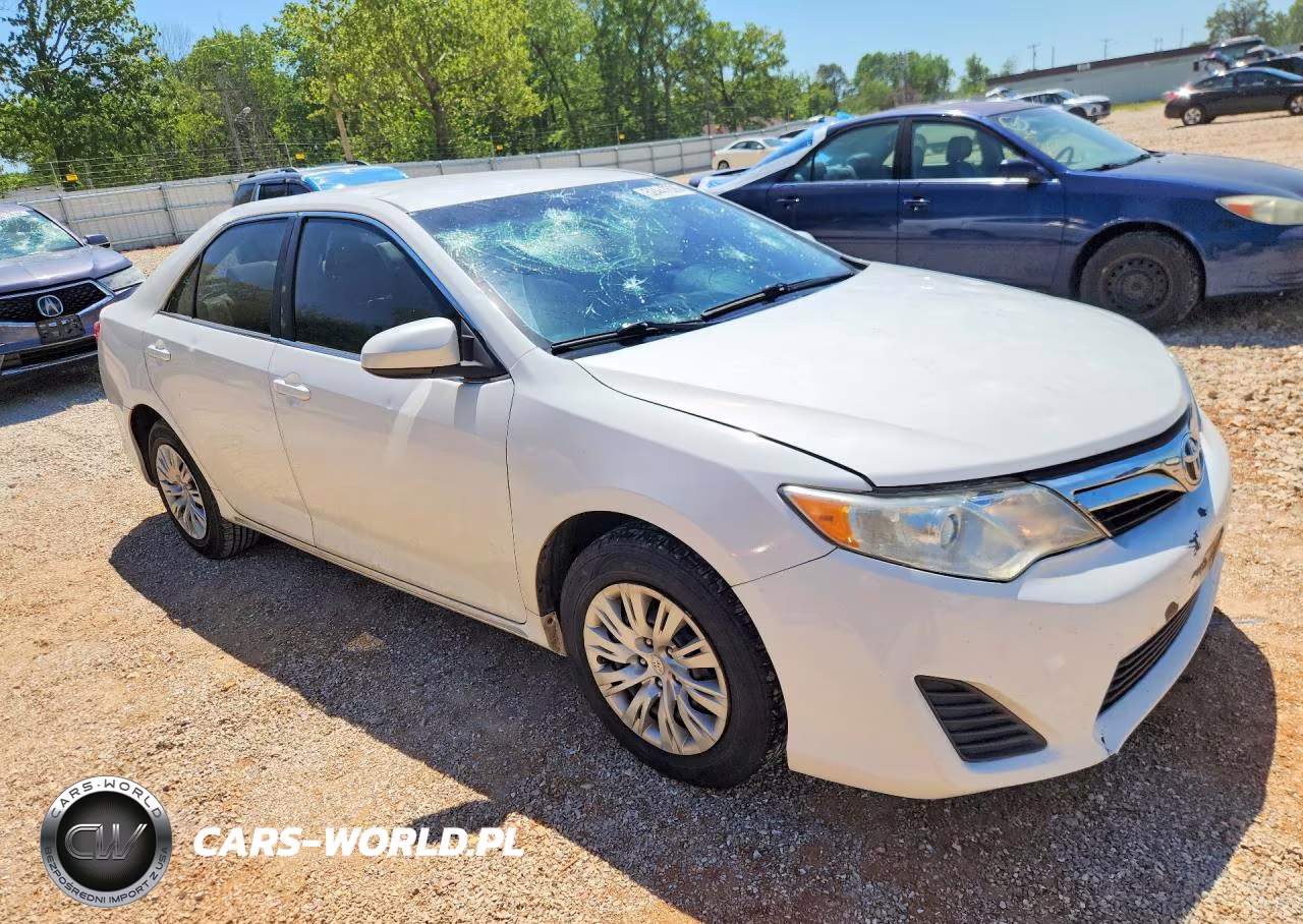 2012 Toyota Camry Le VIN:4T1BF1FK8CU555924 - 4
