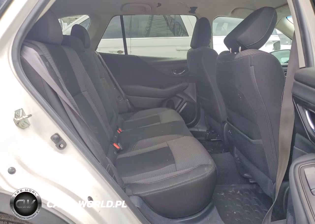 2020 Subaru Outback Premium VIN:4S4BTACC8L3211215 - 11