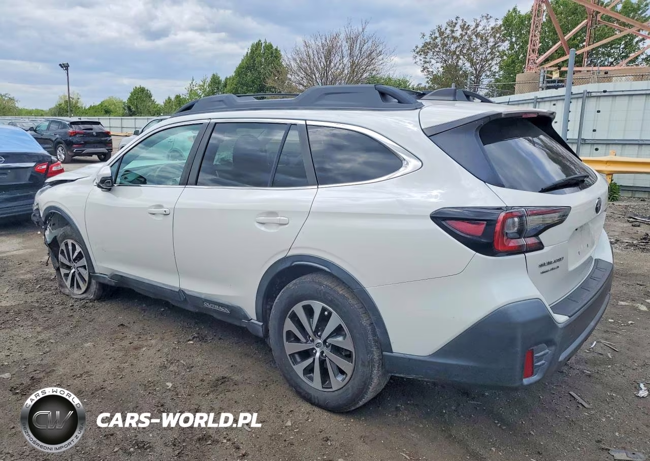 2020 Subaru Outback Premium VIN:4S4BTACC8L3211215 - 2