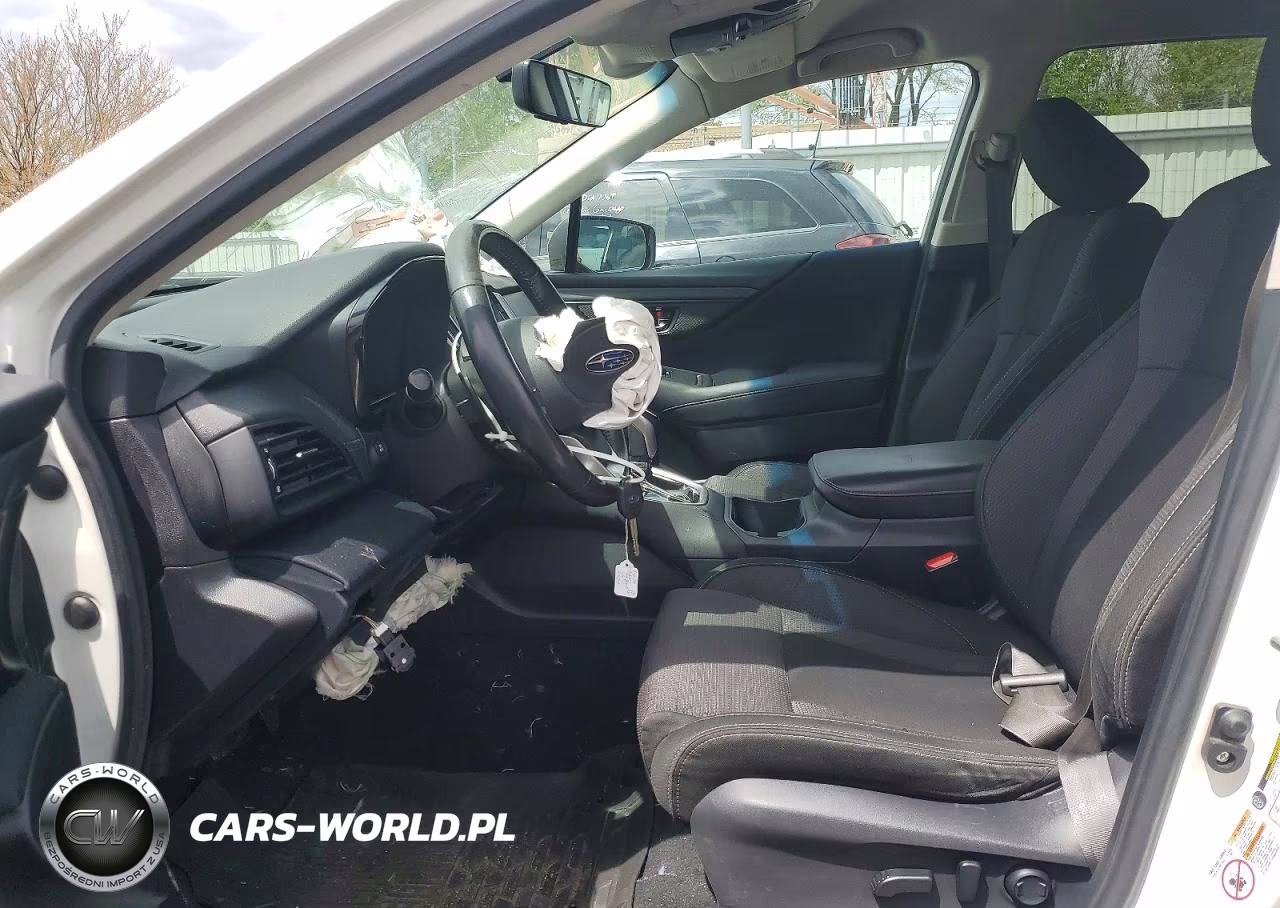 2020 Subaru Outback Premium VIN:4S4BTACC8L3211215 - 7