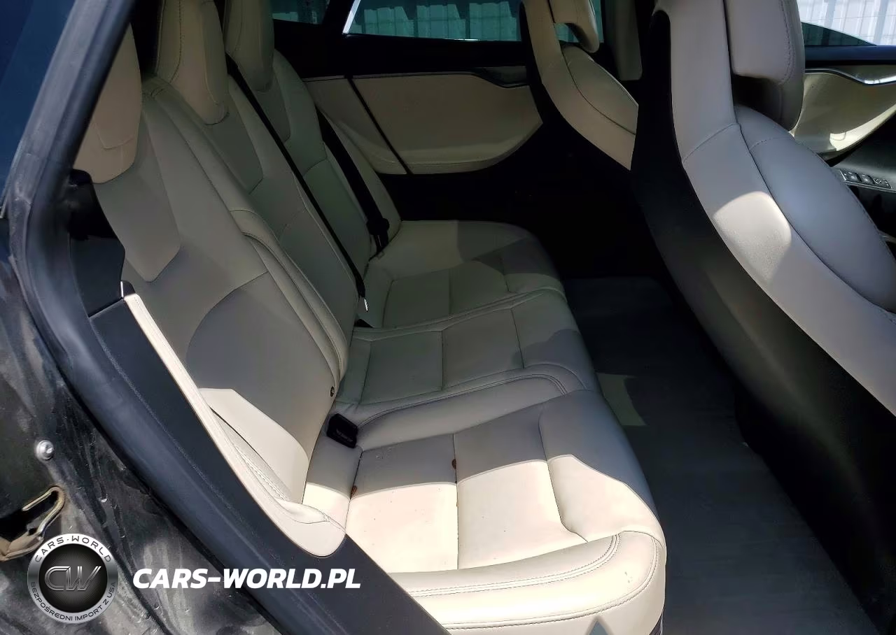 2018 Tesla Model S VIN:5YJSA1E20JF260357 - 10