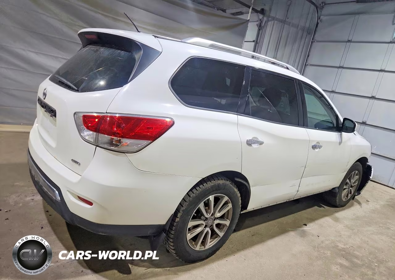 2015 Nissan Pathfinder S VIN:5N1AR2MM4FC717135 - 3