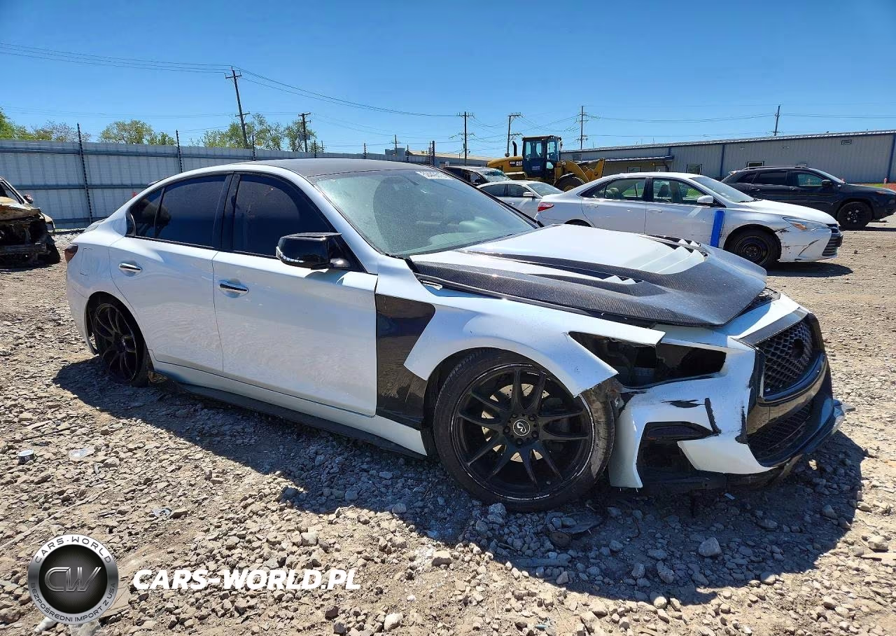2014 Infiniti Q50 Base VIN:JN1BV7AP7EM693084 - 4