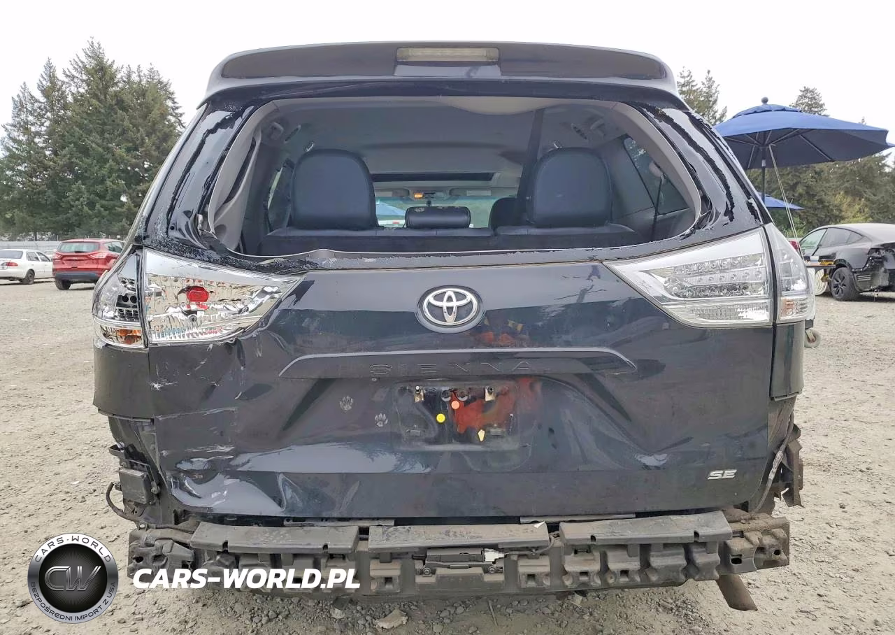2015 Toyota Sienna Sport VIN:5TDXK3DC1FS531132 - 6