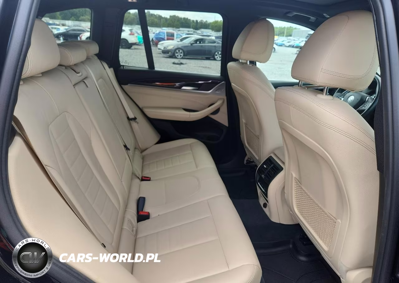 2019 BMW X3 xDrive30I VIN:5UXTR9C5XKLE21323 - 11