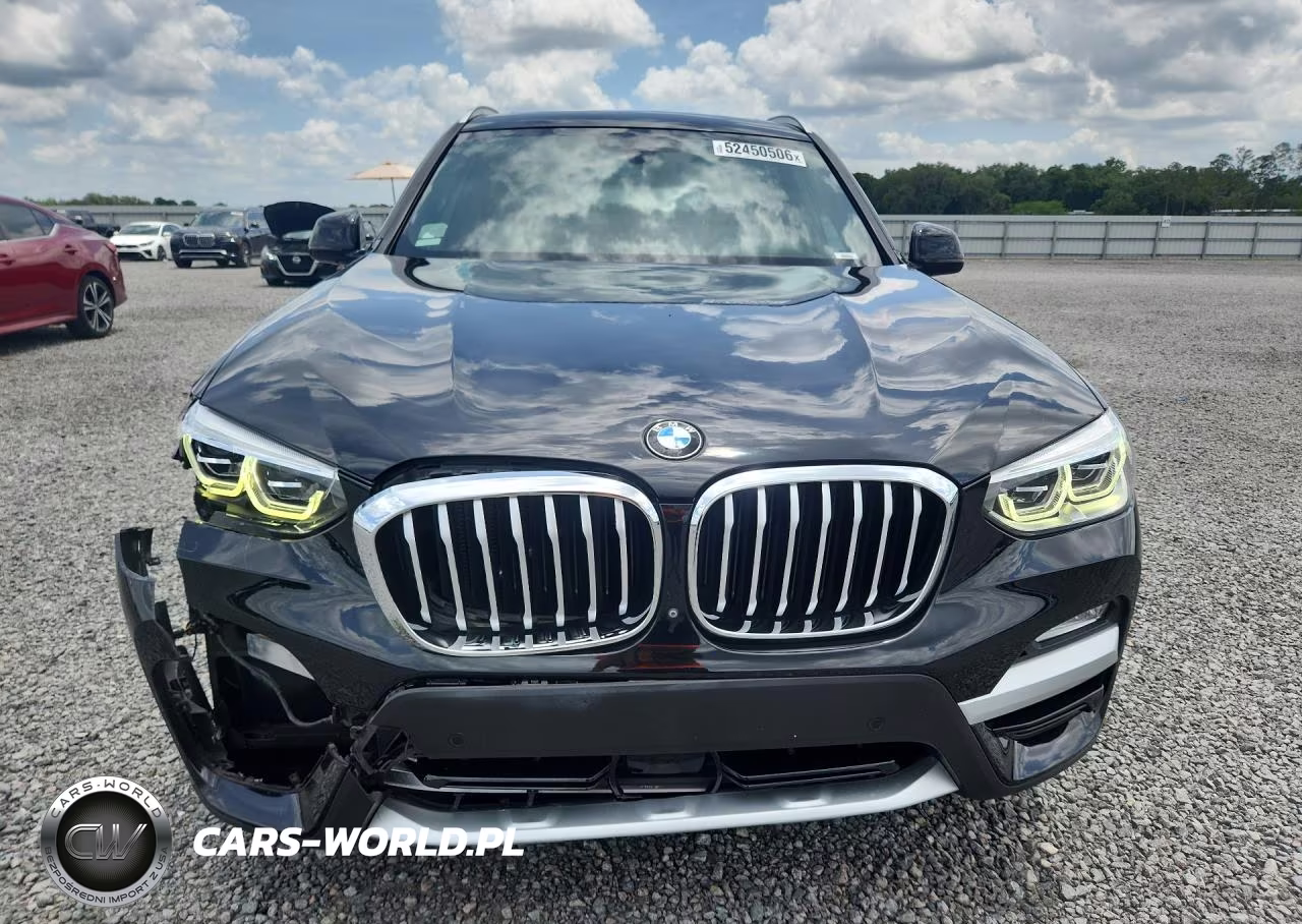 2019 BMW X3 xDrive30I VIN:5UXTR9C5XKLE21323 - 5