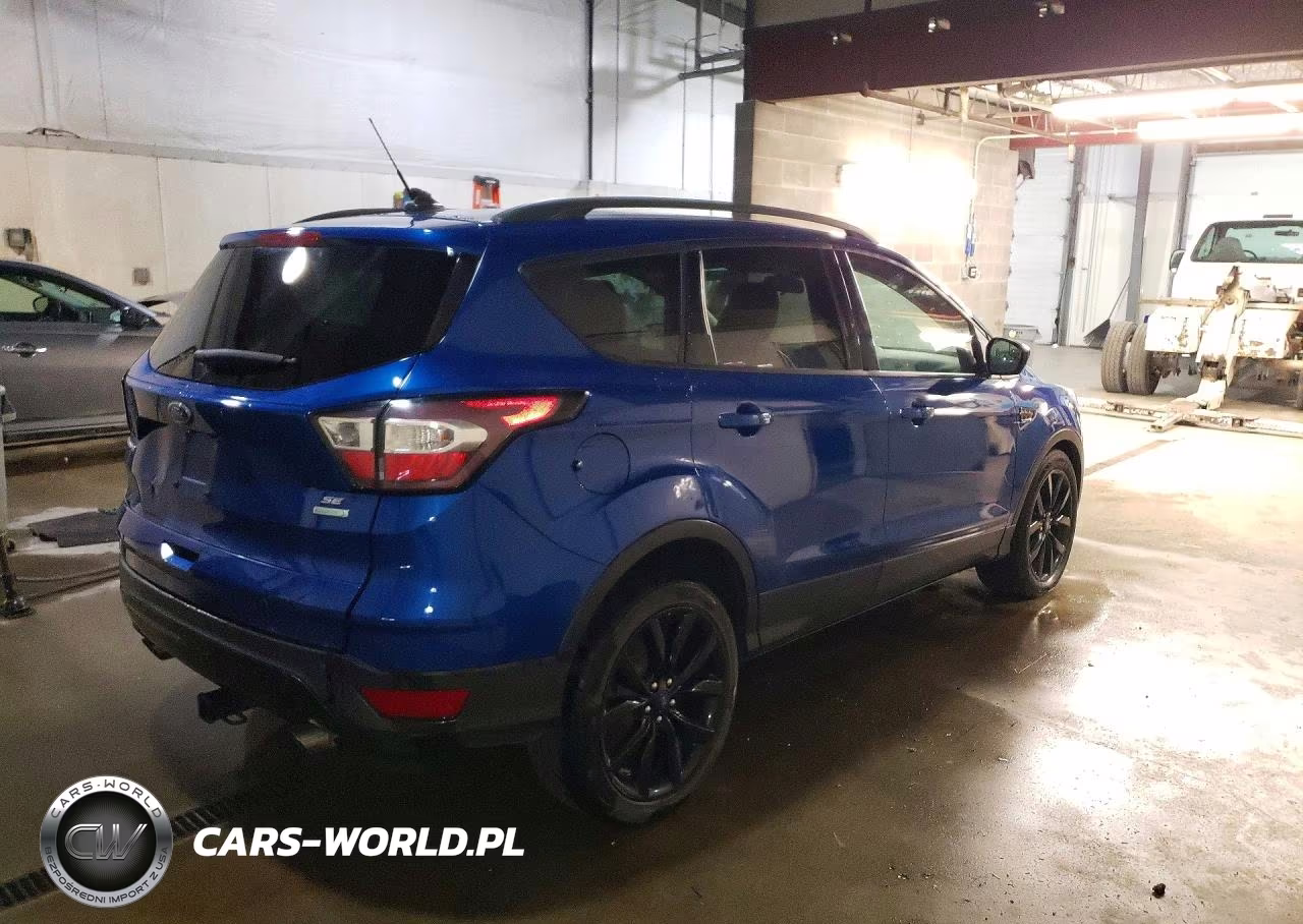 2018 Ford Escape Se VIN:1FMCU0GD1JUC58107 - 3