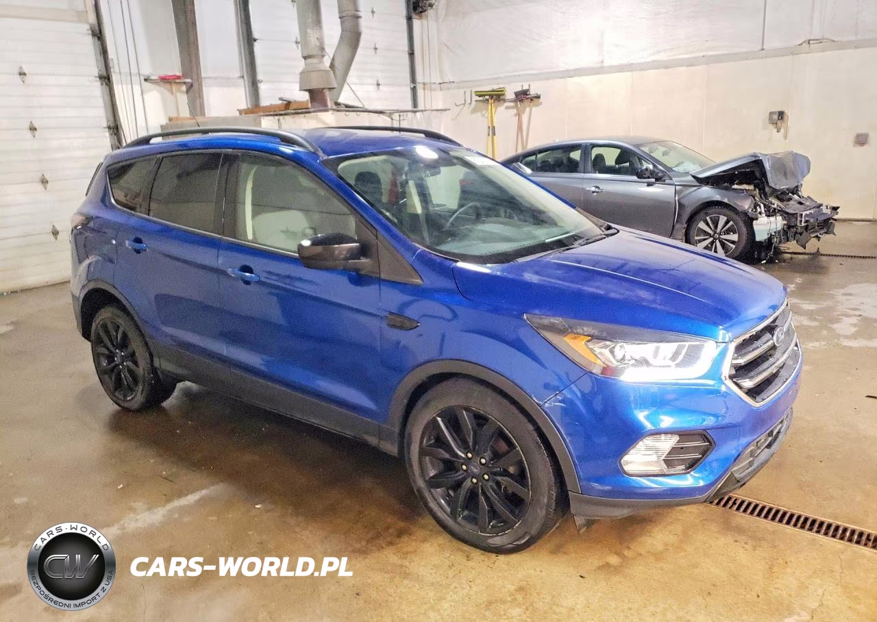 2018 Ford Escape Se VIN:1FMCU0GD1JUC58107 - 4