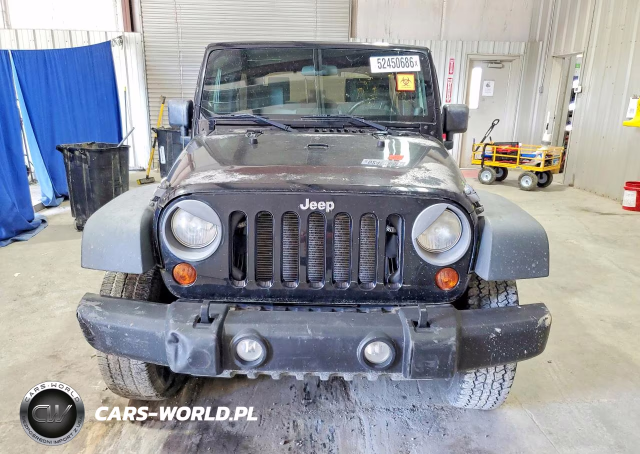2010 Jeep Wrangler Unlimited Sport VIN:1J4BA3H19AL194221 - 5