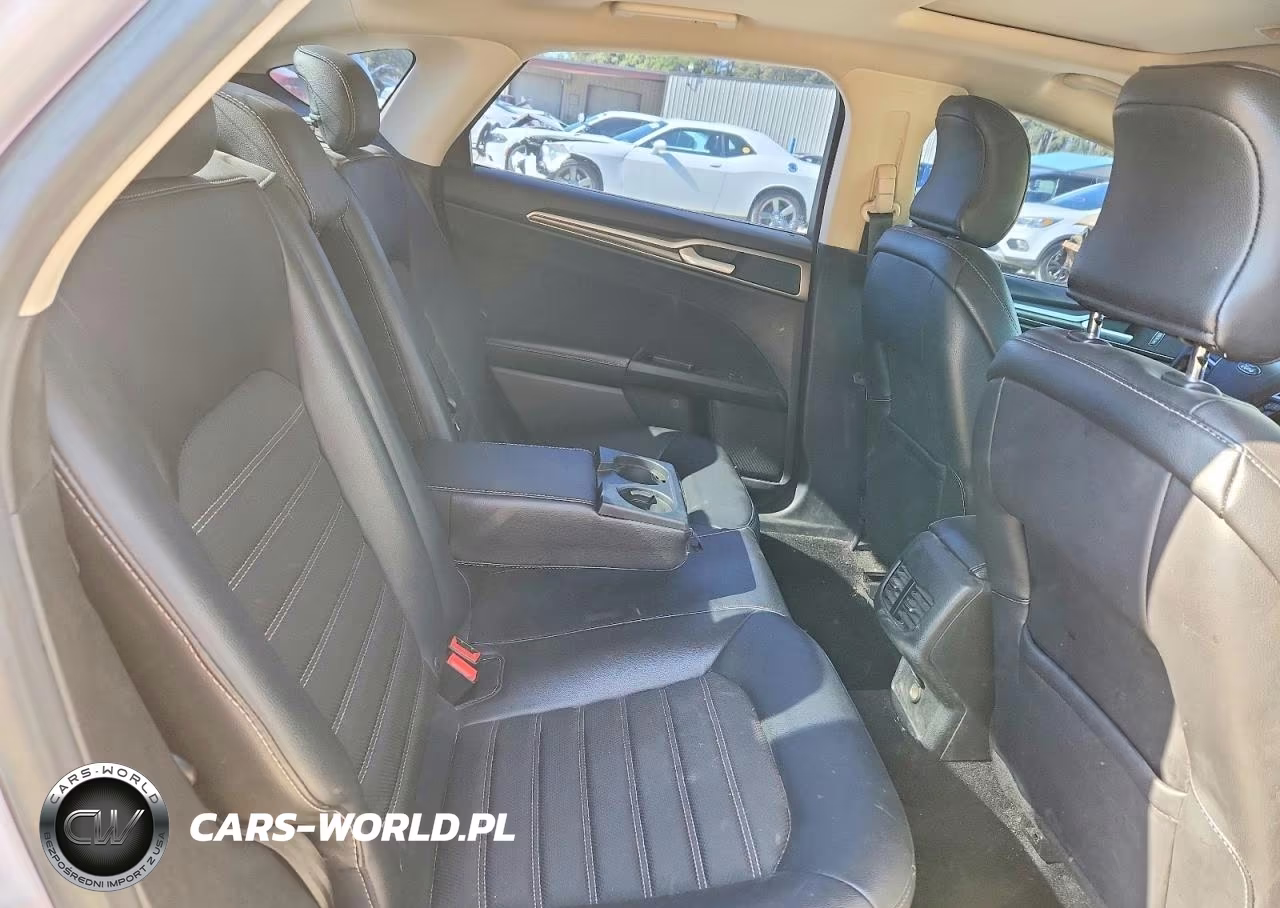2017 Ford Fusion Se VIN:3FA6P0HDXHR169800 - 10