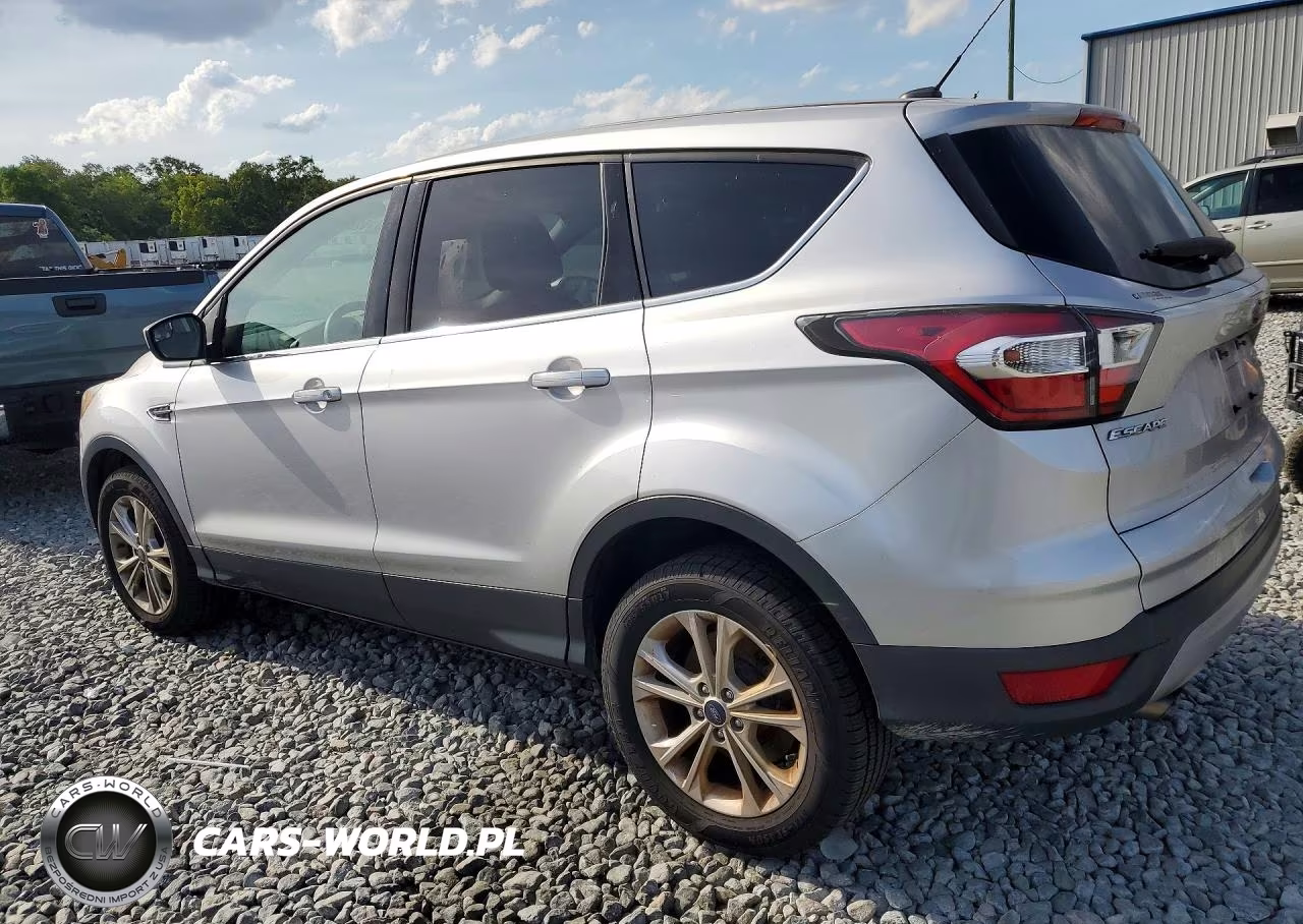 2017 Ford Escape Se VIN:1FMCU9GD7HUB15080 - 2