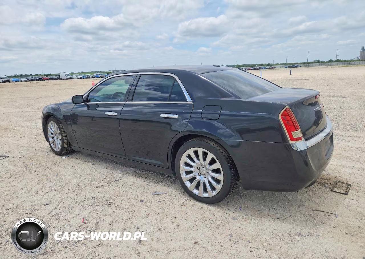 2014 Chrysler 300 VIN:2C3CCAAG3EH327554 - 2