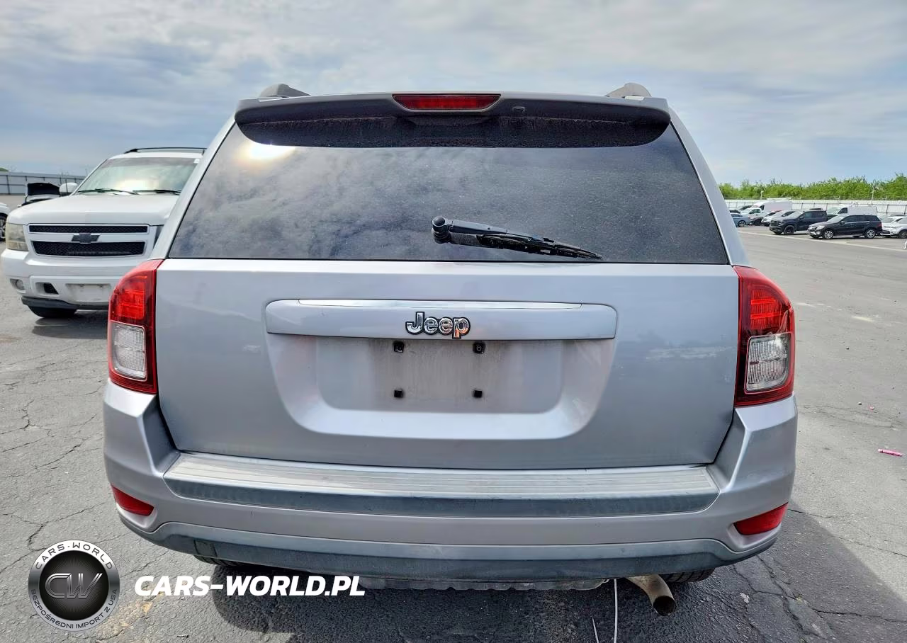 2015 Jeep Compass Sport VIN:1C4NJCBA2FD386321 - 6