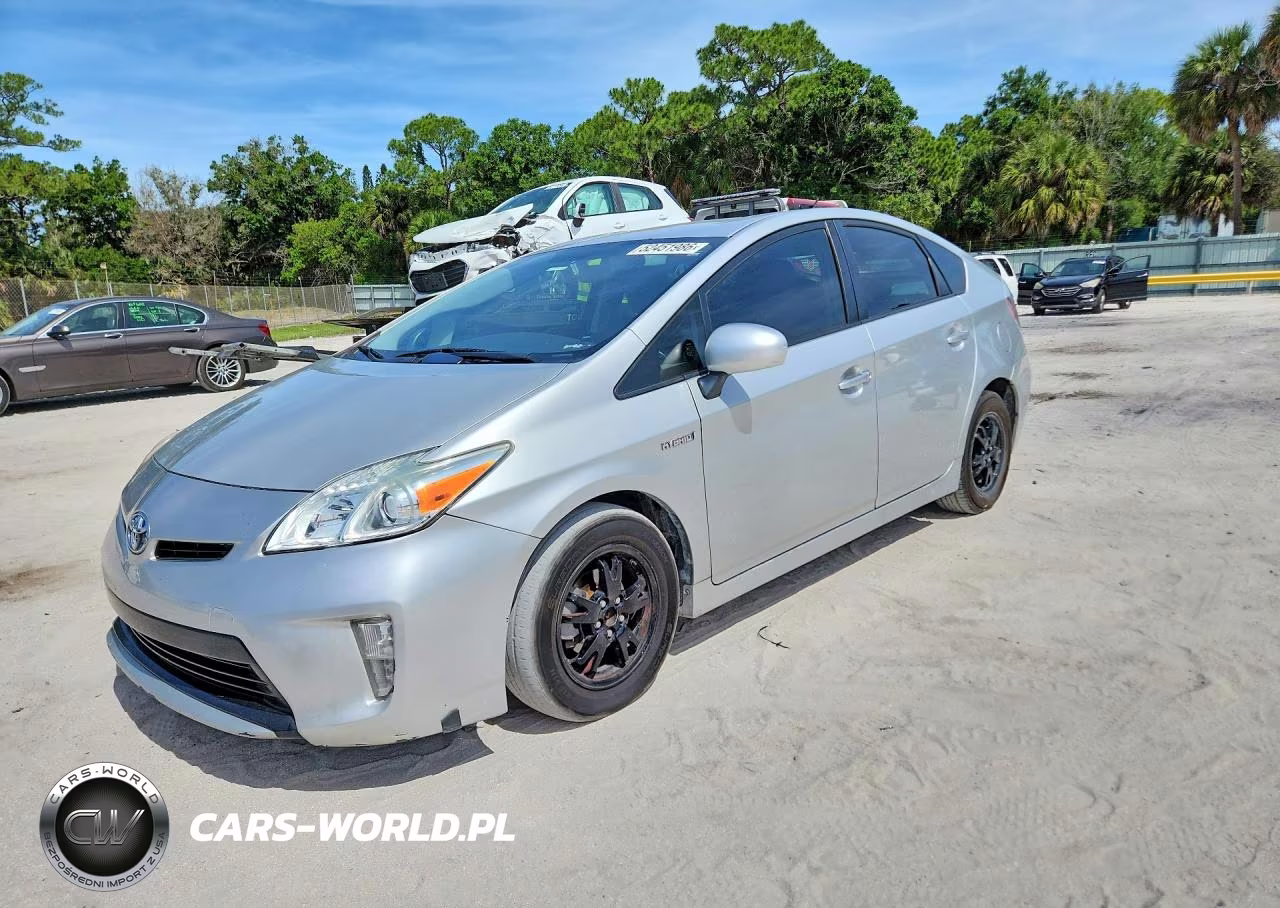 2015 Toyota Prius Two