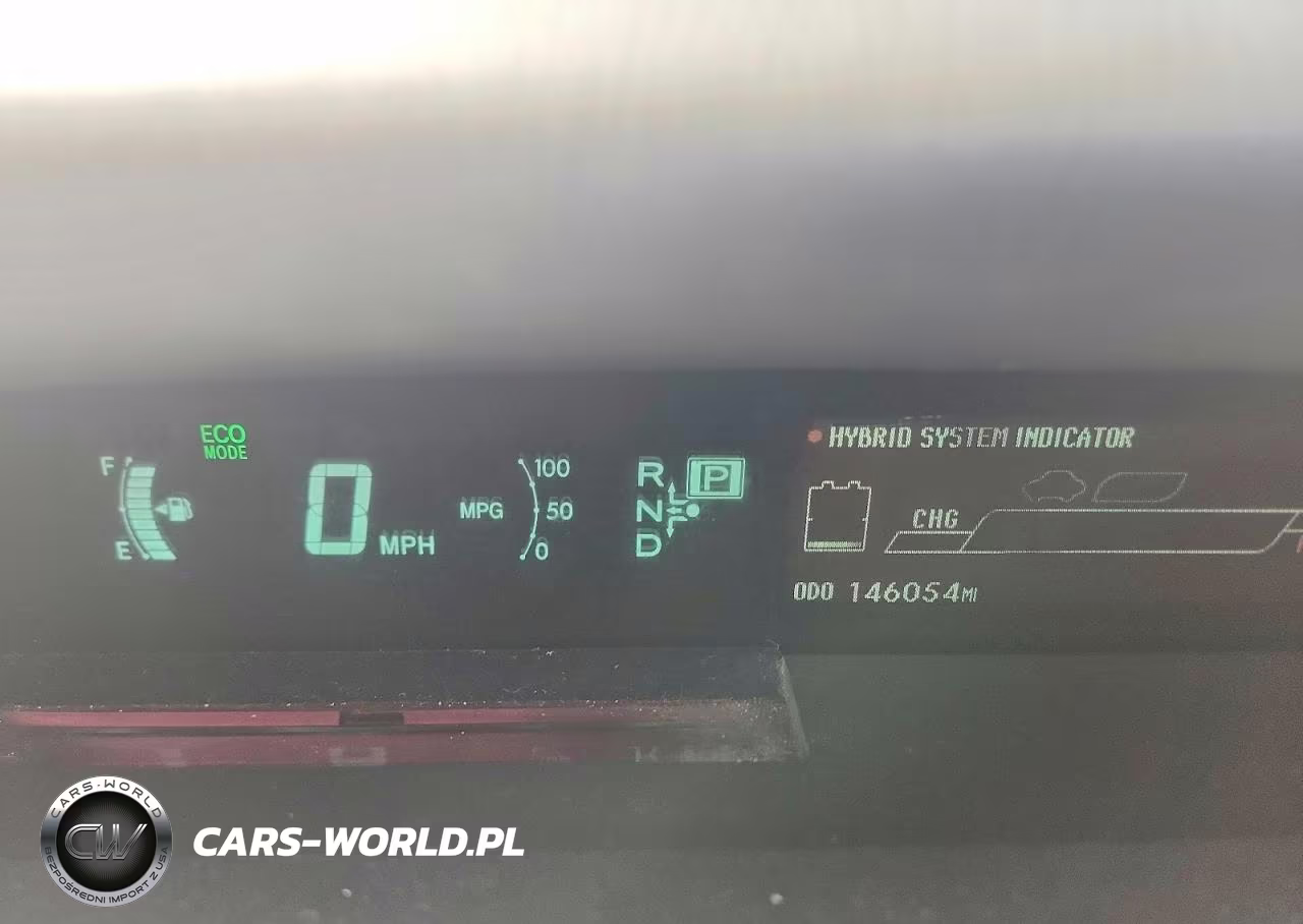 2015 Toyota Prius Two VIN:JTDKN3DU5F0458604 - 9
