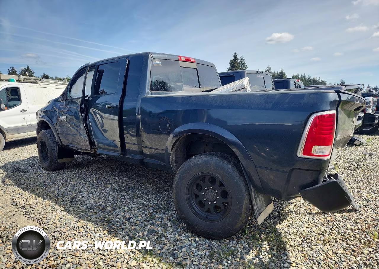 2015 Ram 3500 Laramie VIN:3C63R3ML9FG583155 - 2