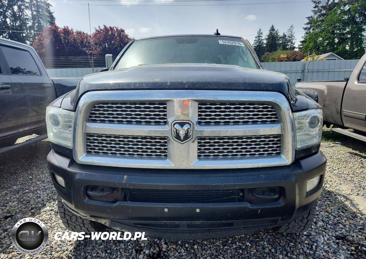 2015 Ram 3500 Laramie VIN:3C63R3ML9FG583155 - 5