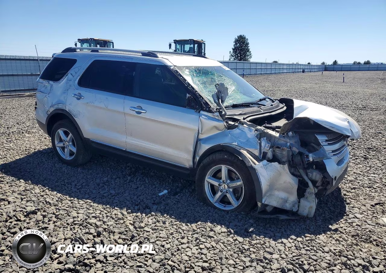 2014 Ford Explorer Xlt VIN:1FM5K8D83EGA45216 - 4