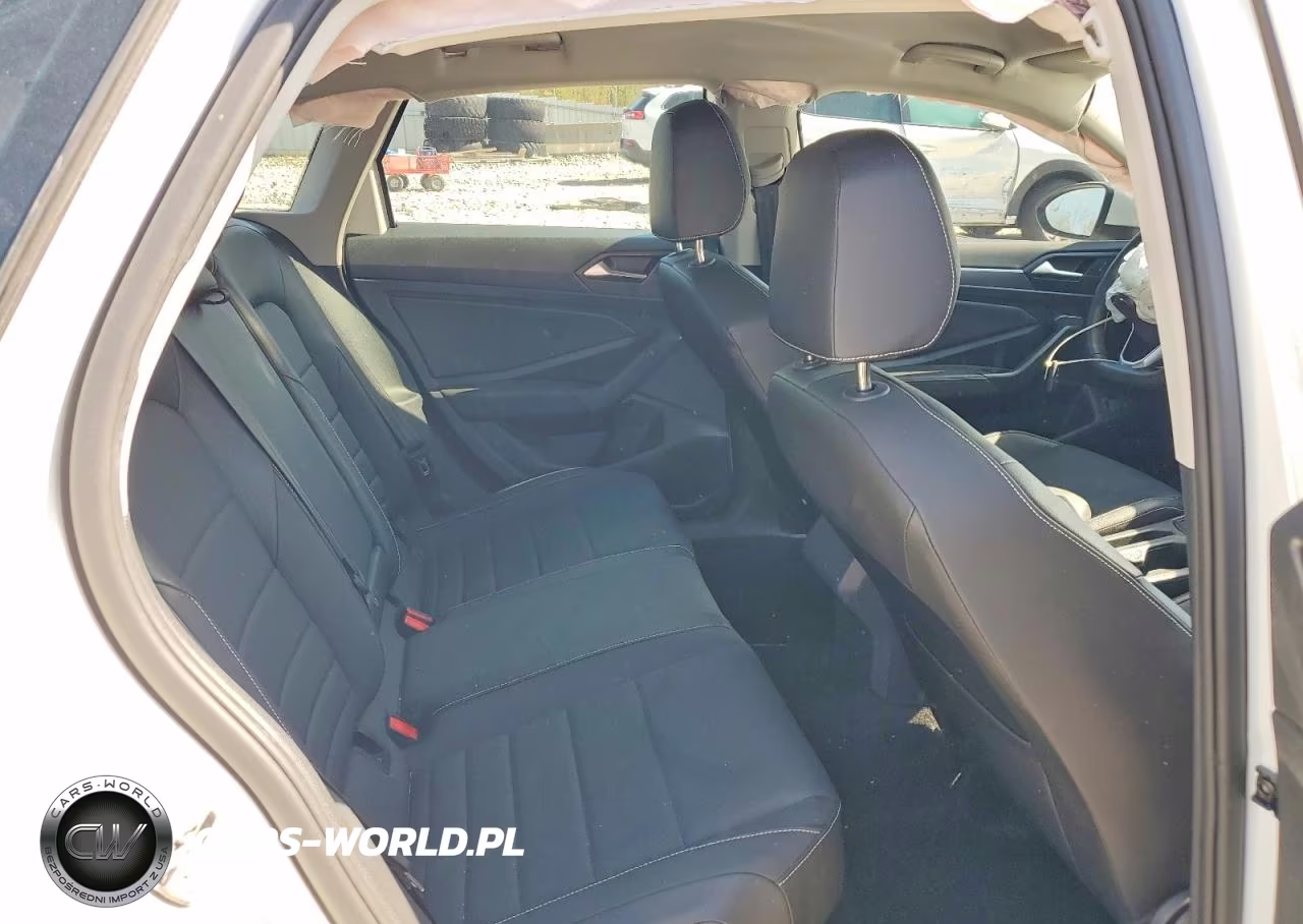 2024 Volkswagen Jetta Se VIN:3VWEM7BU5RM088358 - 10