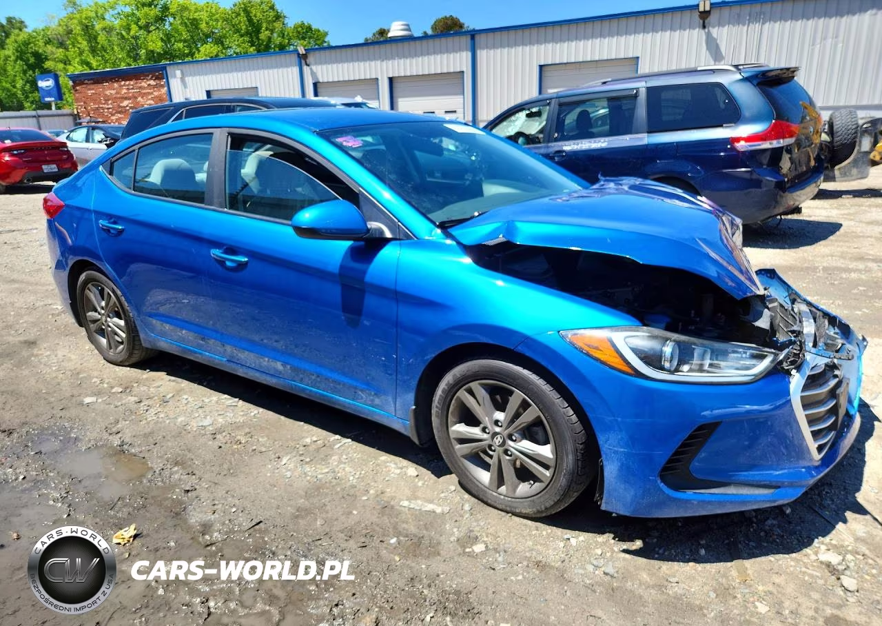 2018 Hyundai Elantra Sel VIN:5NPD84LF1JH357435 - 4