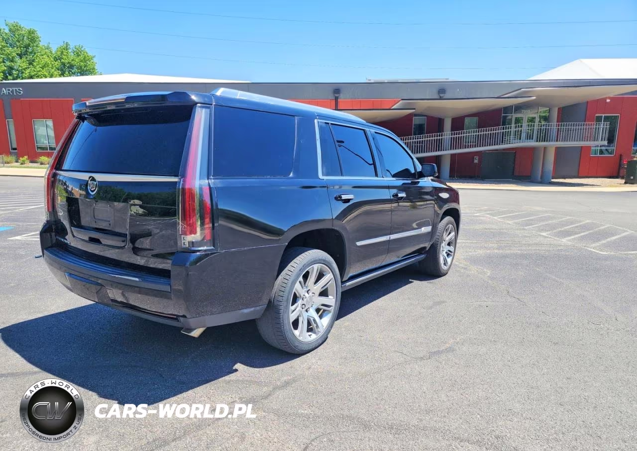 2015 Cadillac Escalade Premium VIN:1GYS4CKJXFR305170 - 4