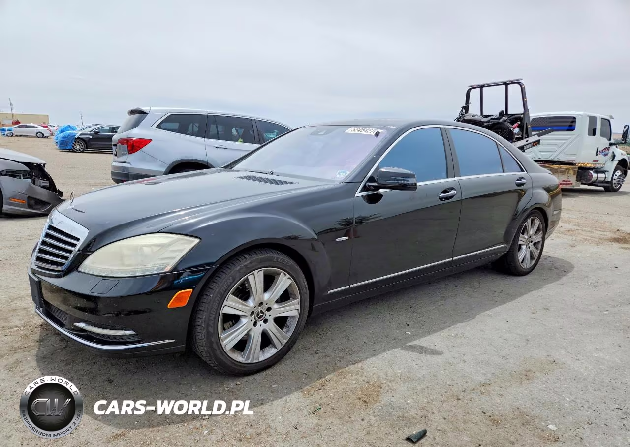 2012 Mercedes-Benz S 550